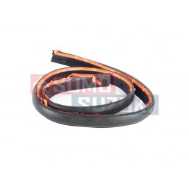   Suzuki Alto 2009-> tömítés lökhárító és motorháztető között 71791M68K00