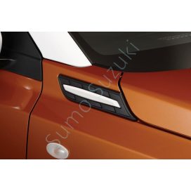 SUZUKI VITARA sárvédő dekoráció (ragyogó fehér)